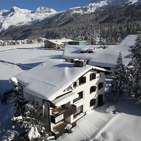 Chesa Tscheppa Apartment St. Moritz