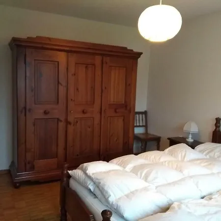 Chesa Tscheppa Apartment *